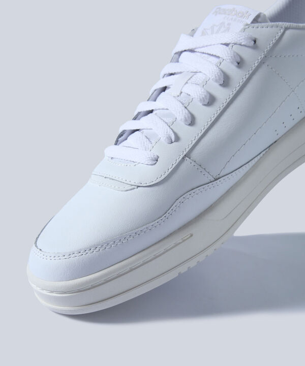 Tenis Reebok Para Mujer Hueso