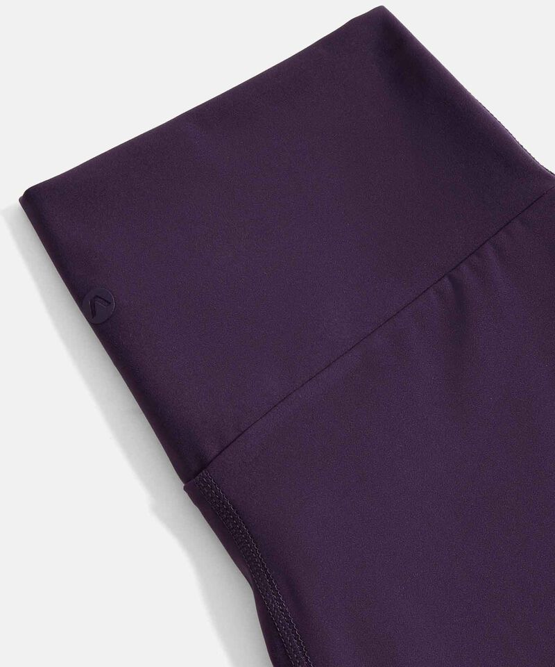 Short Para Mujer Uva