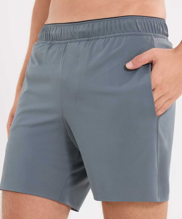 Short Para Hombre Basalto image number null
