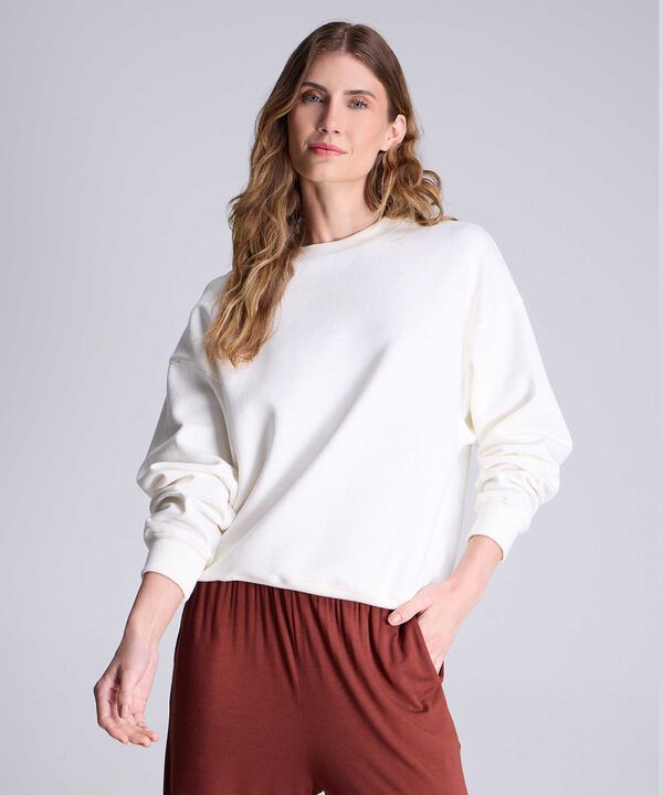 Buzo Para Mujer Marfil image number null