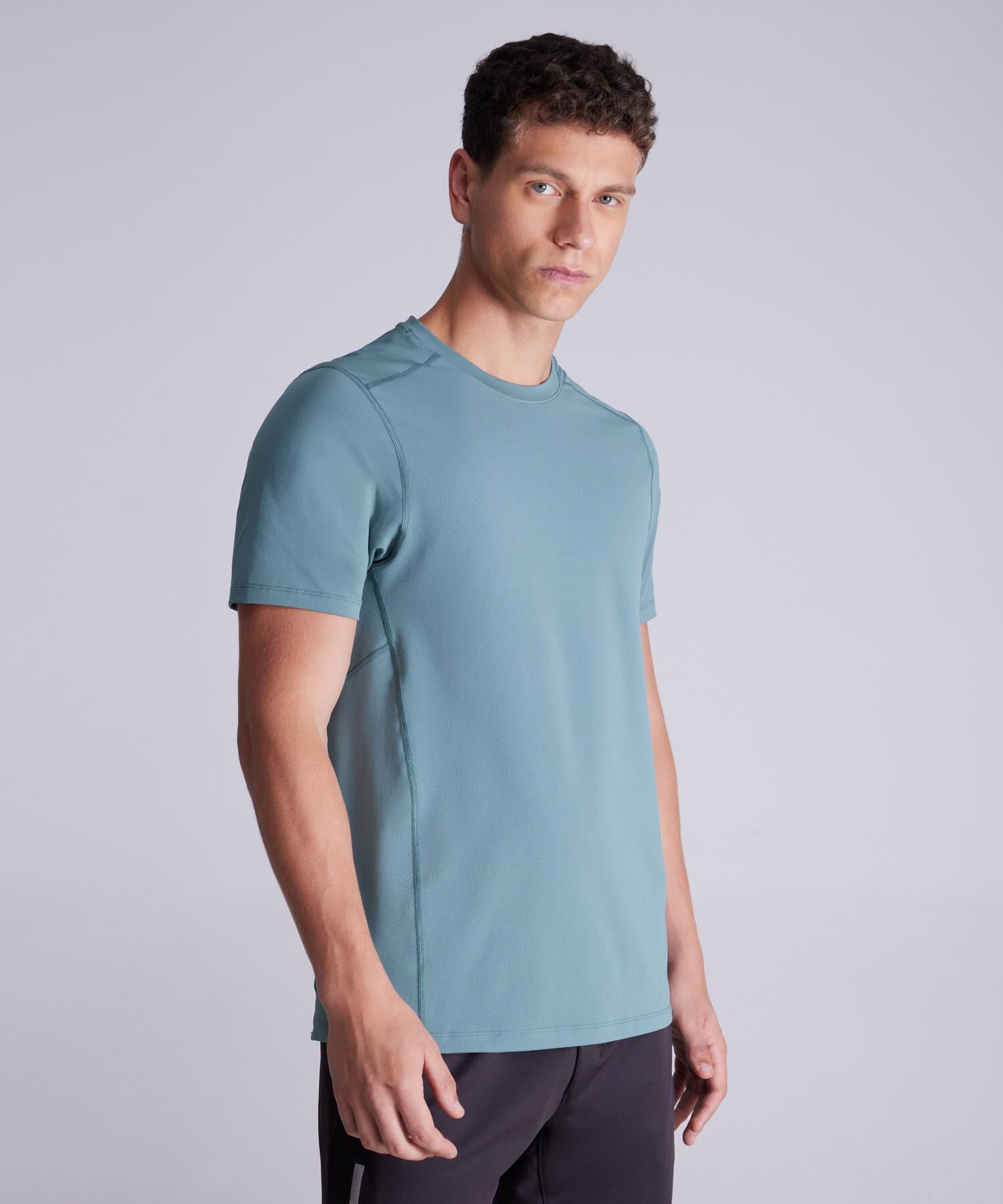 Camisetas deportivas para hombre Compra en linea ATMOS