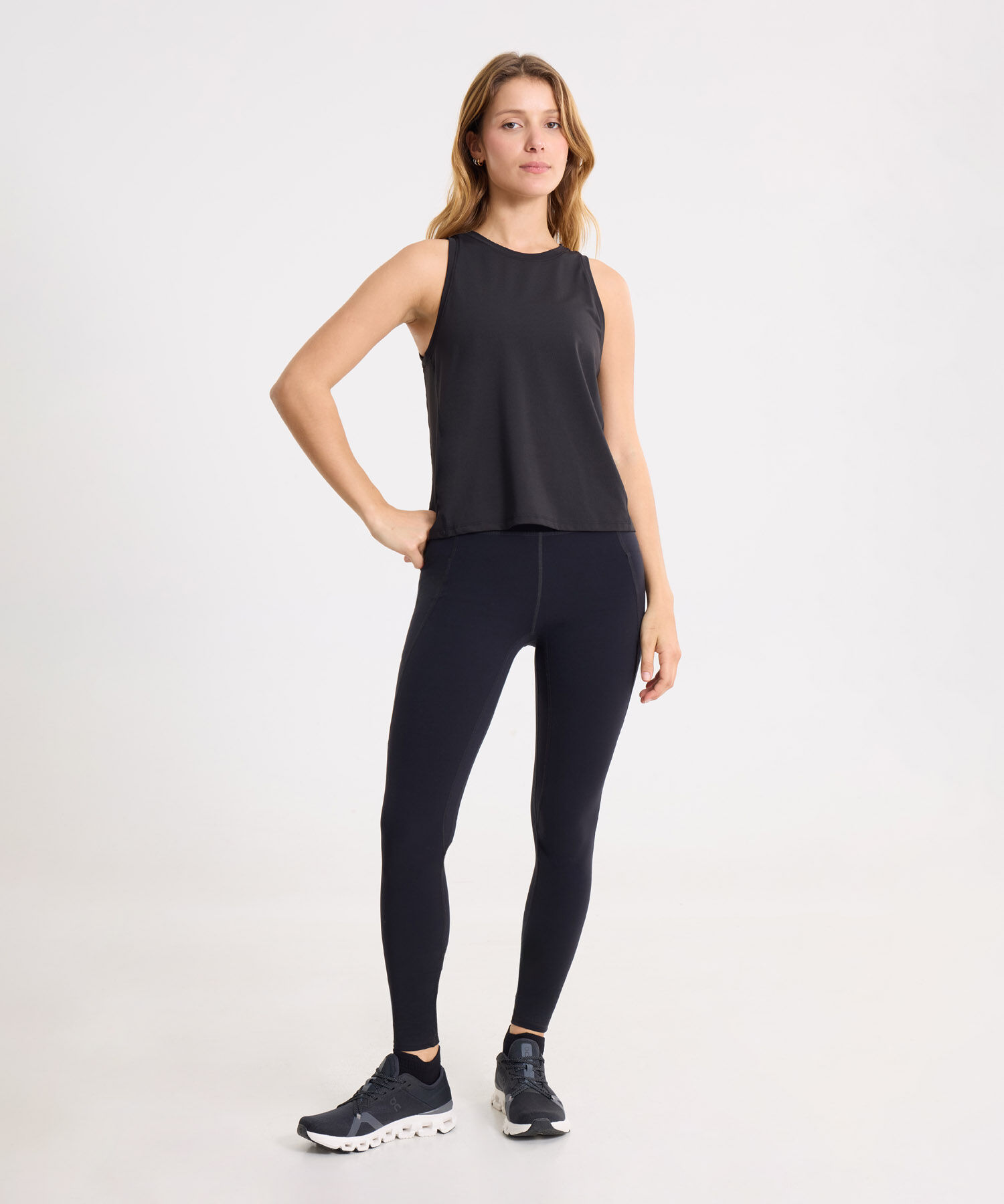 Set Para Entrenamiento Ligero con Leggings y Camiseta Deportiva, 