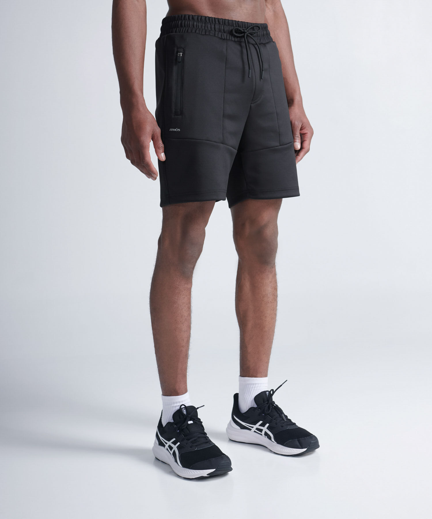 Shorts negro hombre 2025