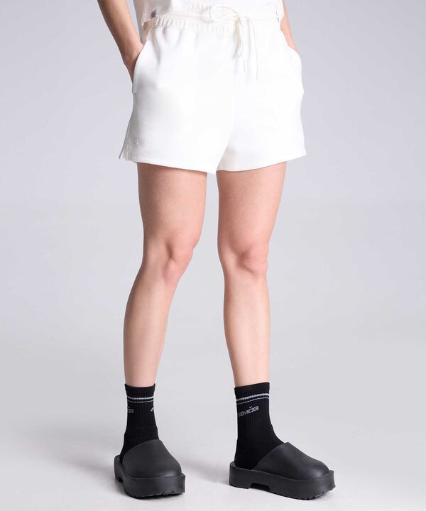 Short Para Mujer Marfil image number null