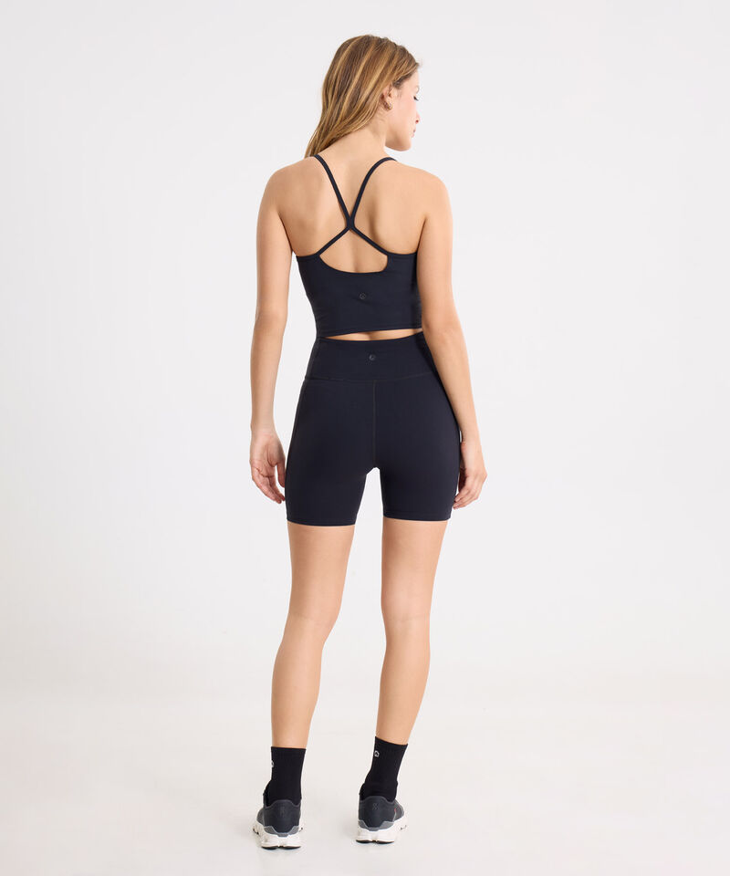 Outfit Training Negro con Biker de Compresión y Crop Top Ayra, 