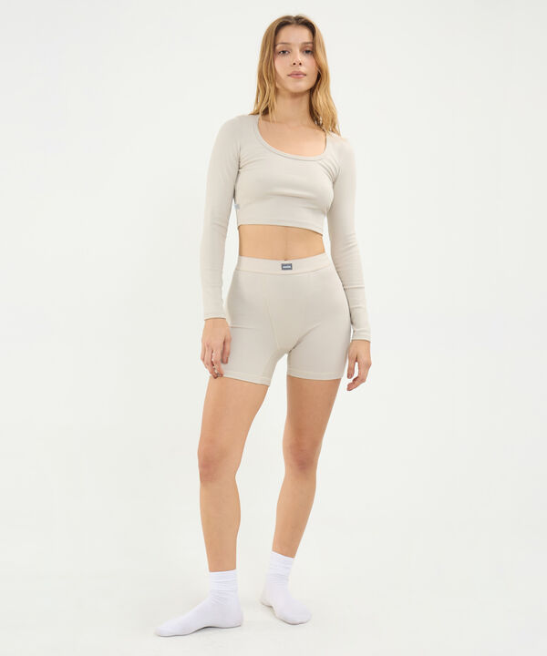 Short Para Mujer Beige image number null