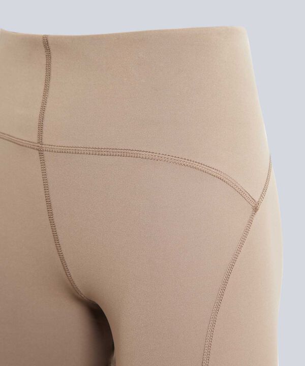 Short Para Mujer VerdeOliva image number null