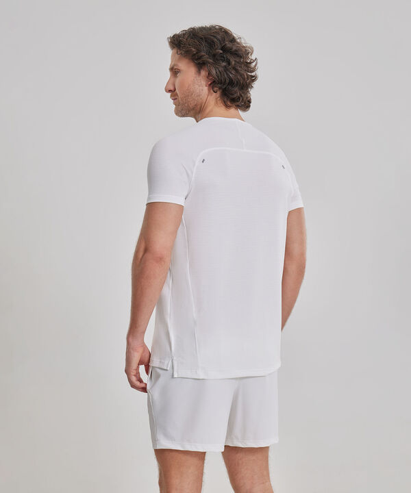 Camiseta Deportiva Manga Corta Texturizada, Hueso image number null