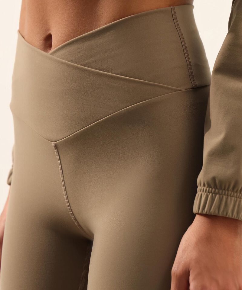 Short Pretina Cruzada Aerius Skin 15 cm, Mocca