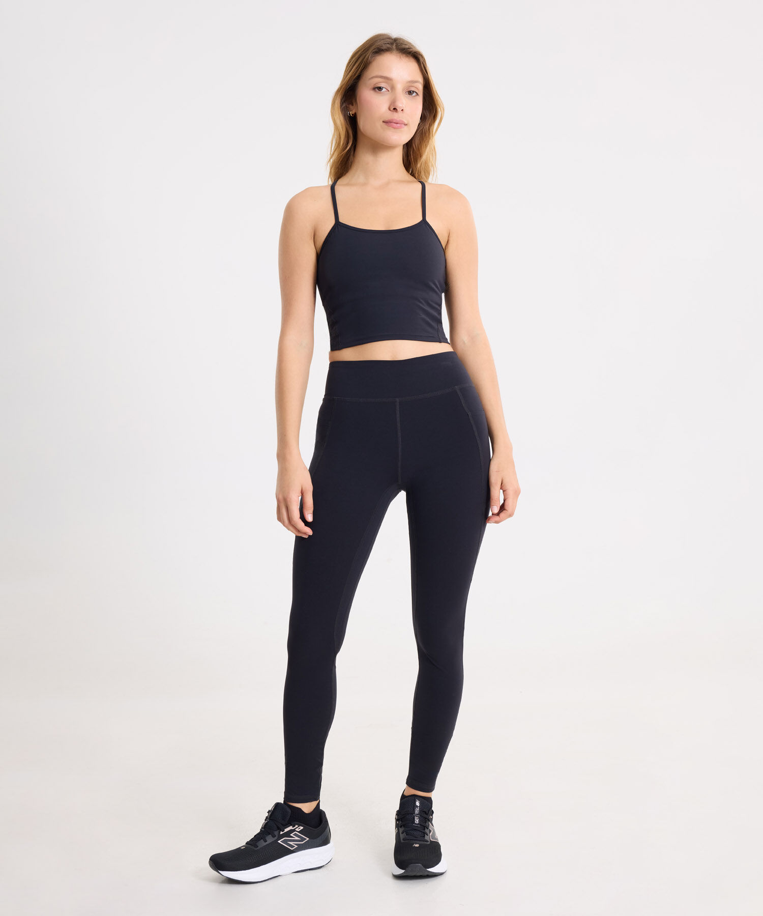 Set con Leggins Dynami Soft y Crop con Top Interno, 
