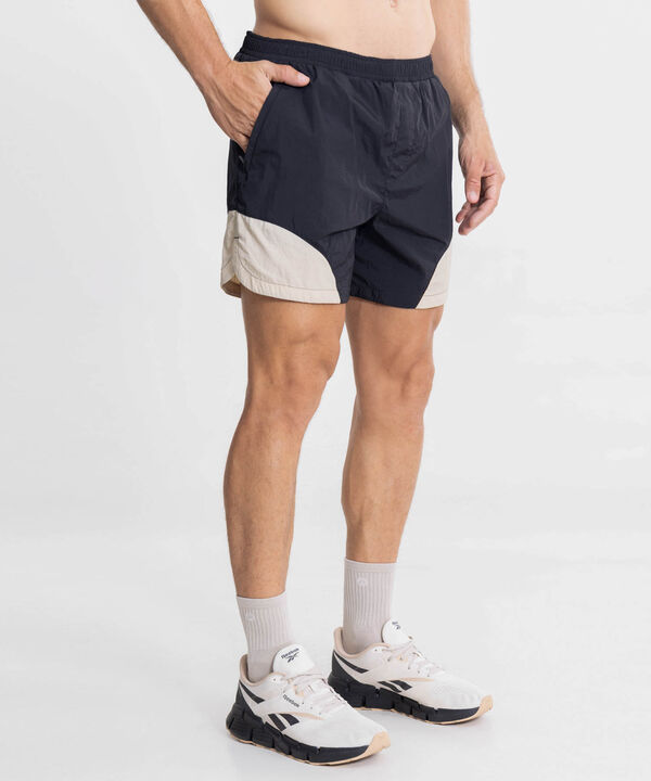 Bermuda Para Hombre Negro image number null