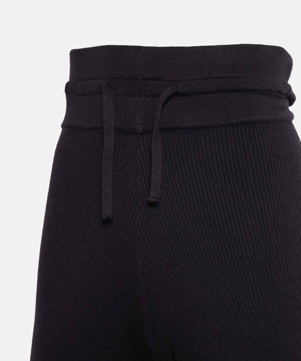 Pantalon Para Mujer Negro image number null