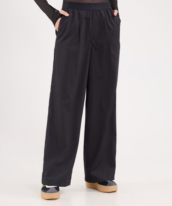 Pantalon Para Mujer Negro image number null