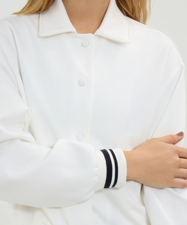 Chaqueta Para Mujer Marfil image number null