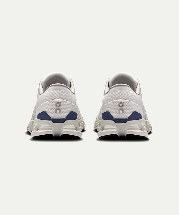 Tenis On Para Mujer Gris