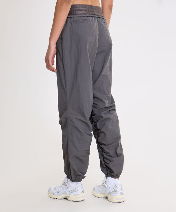 Pantalon Para Mujer Gris image number null