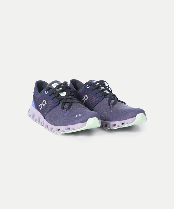 Tenis On Para Mujer Negro image number null
