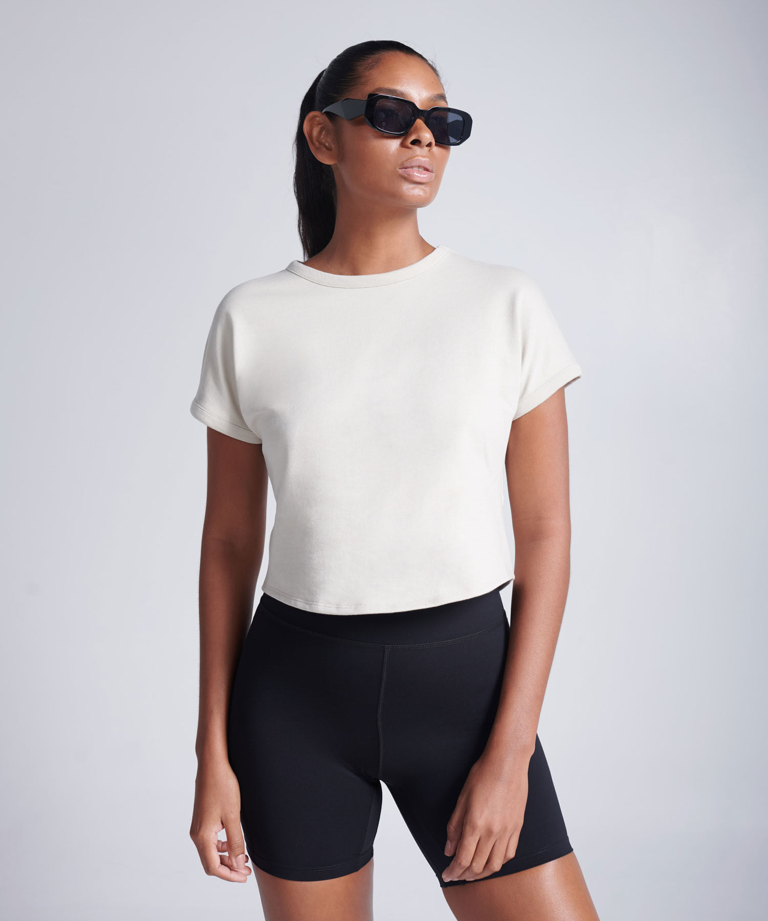 Basic T shirt Manga Japonesa para Mujer Compra ahora ATMOS