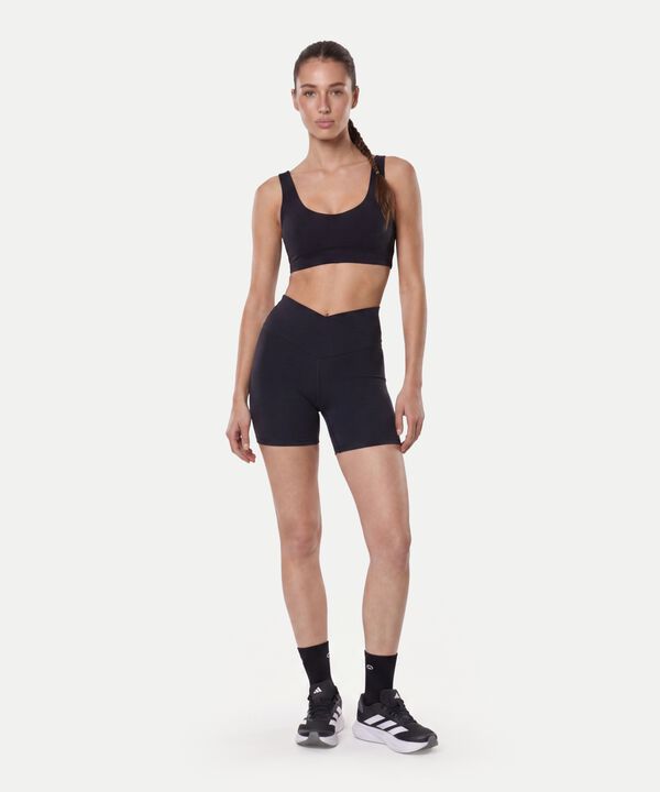 Short Para Mujer Negro image number null