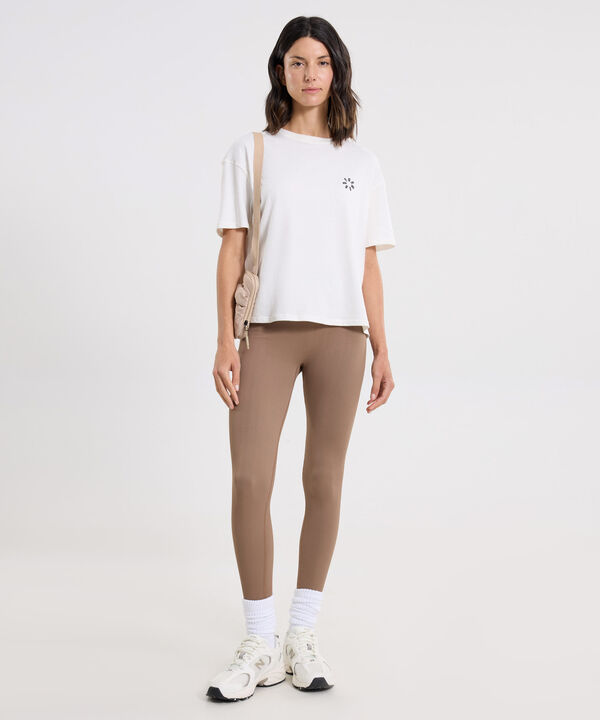 Camiseta Para Mujer Marfil image number null