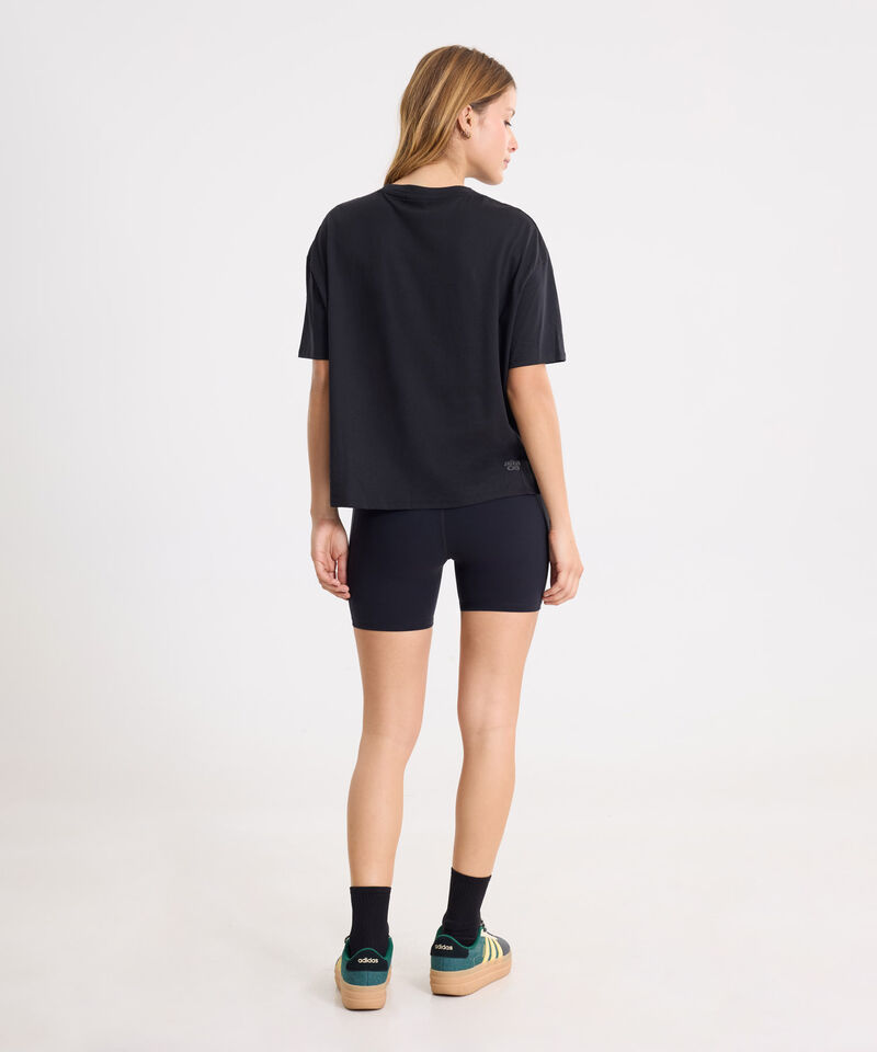 Set Deportivo Negro con Biker Aerius Skin y Camiseta Oversize, 