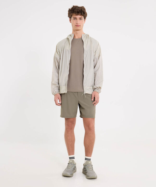 Short Para Hombre Oliva image number null