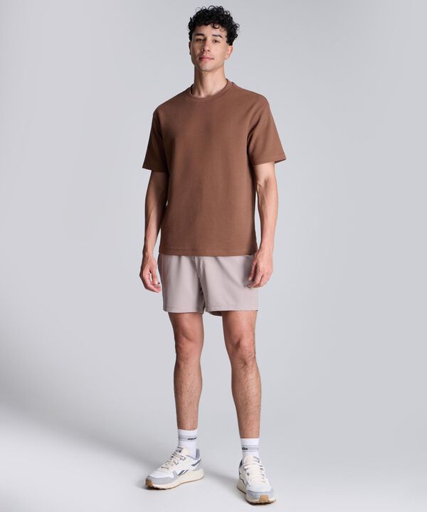 Short Para Hombre Beige image number null