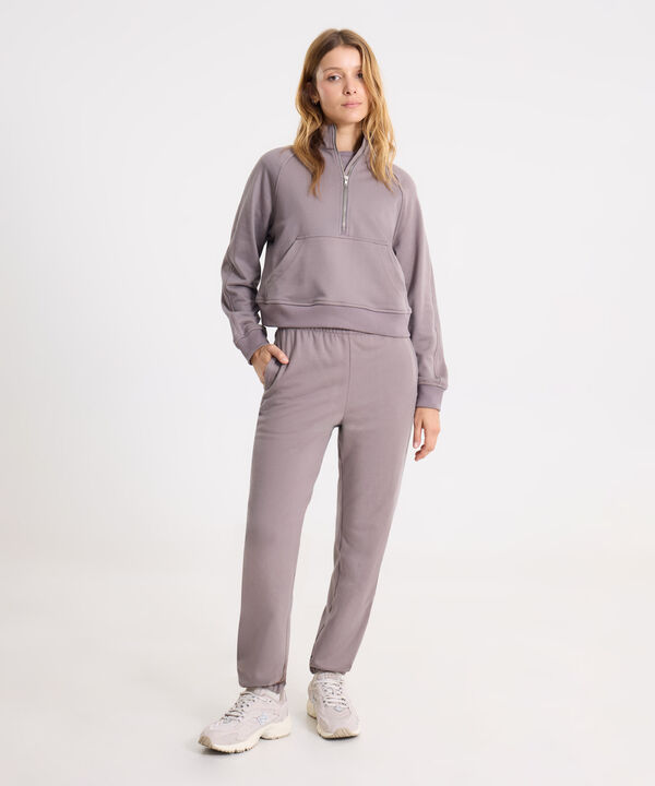 Conjunto Lila con Jogger y Buzo Half Zipper,  image number null