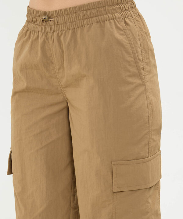 Pantalon Para Mujer Cafe image number null
