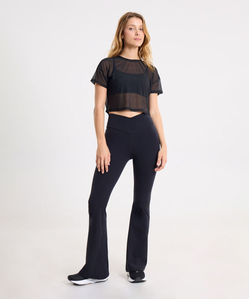 Set Deportivo con Leggins Flare, Top de Tiras Ajustables y Camiseta en Mesh, 