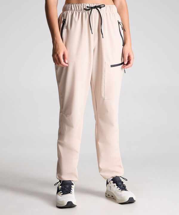 Pantalon Para Mujer Beige image number null