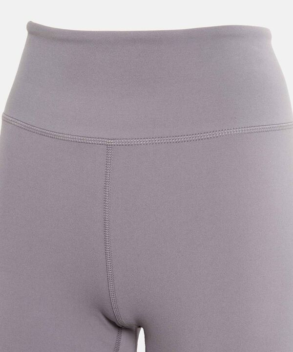 Short Para Mujer Gris image number null