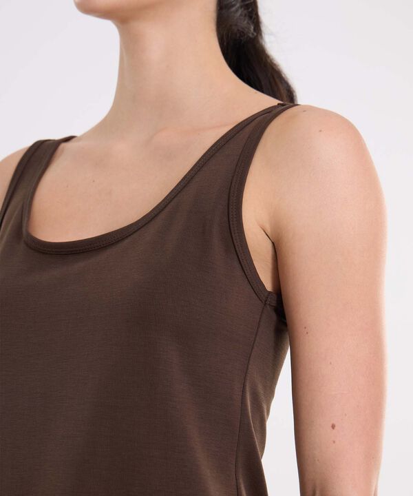 Camiseta Para Mujer CafeOscuro