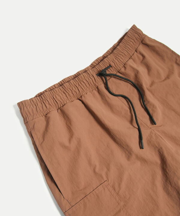 Short Para Hombre Cafe image number null