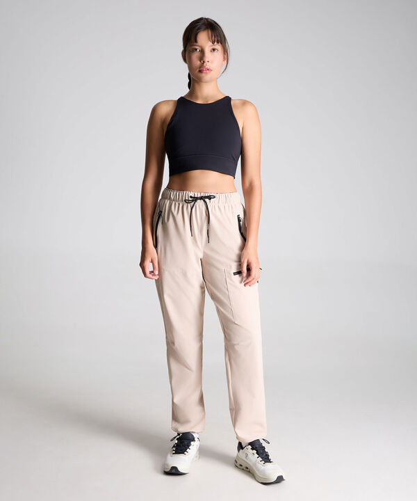 Pantalon Para Mujer Beige image number null