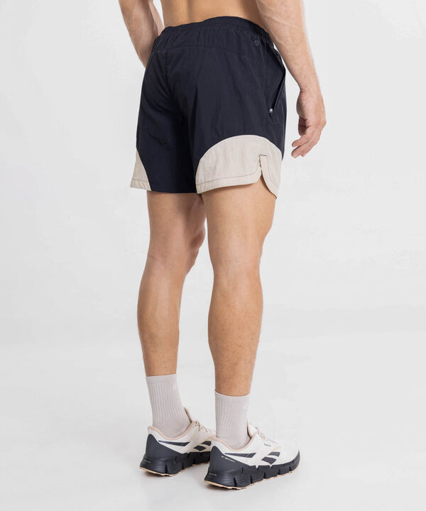 Bermuda Para Hombre Negro image number null