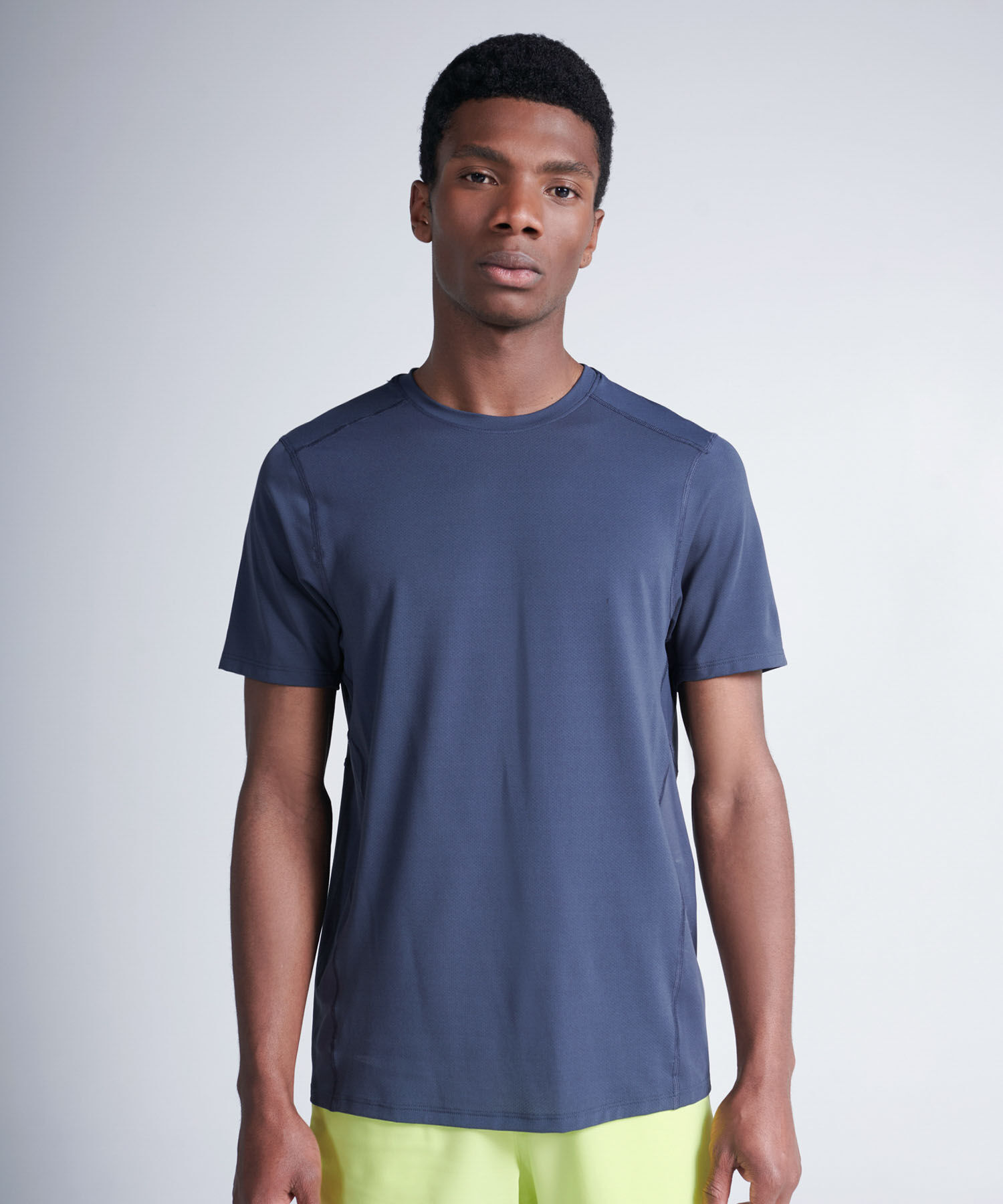 Camisetas deportivas para hombre Compra en linea ATMOS