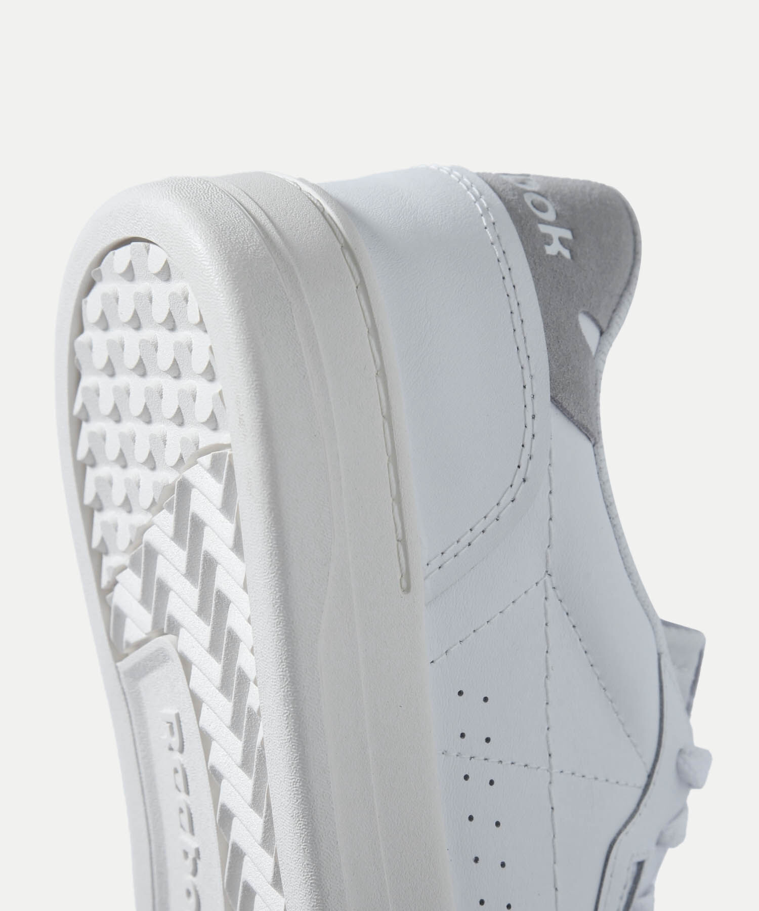 Tenis Reebok Para Mujer Hueso