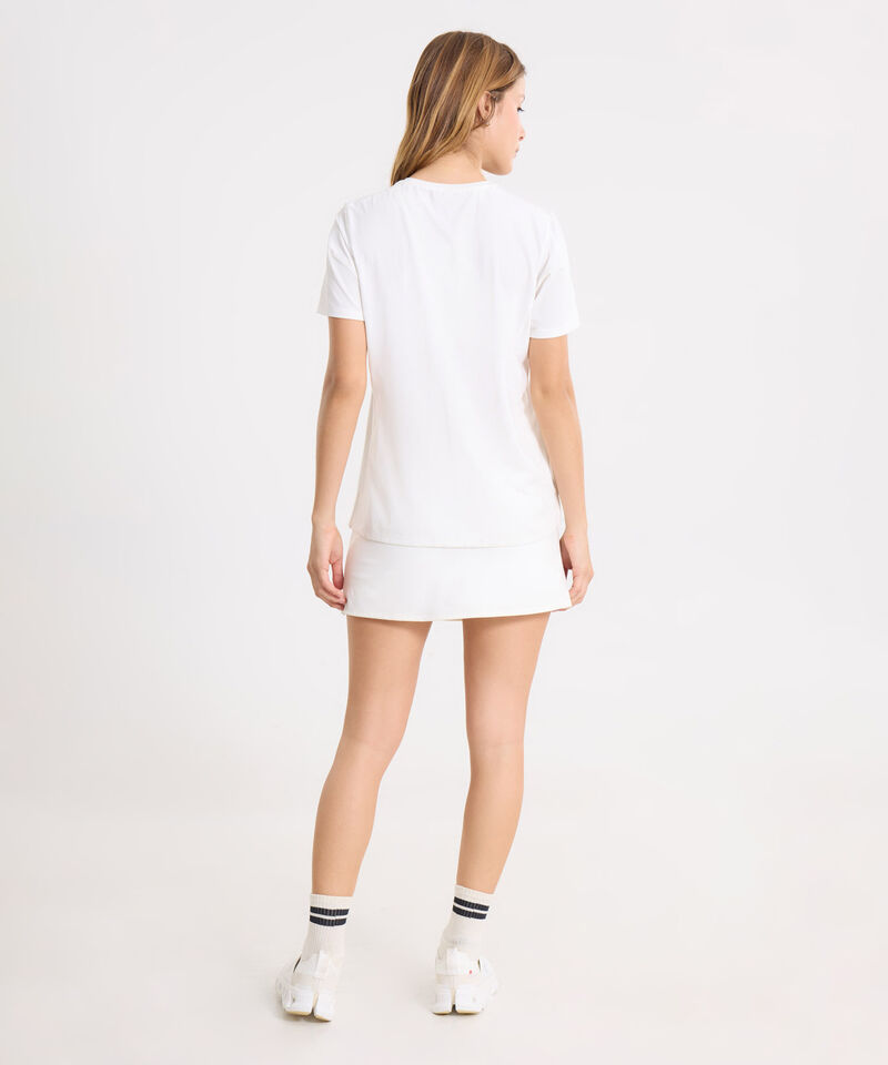 Outfit Training Blanco con Falda Aerius Skin y Camiseta Deportiva, 