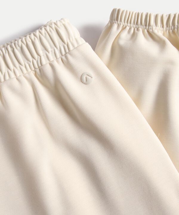 Pantalon Para Mujer Crema image number null