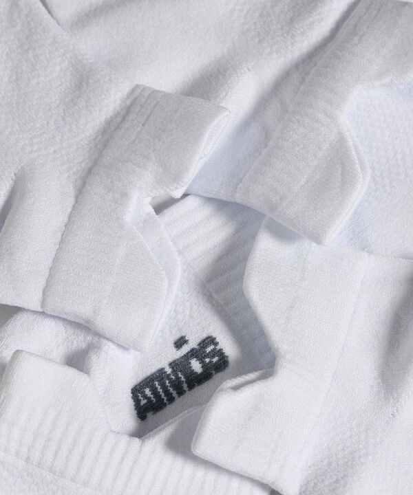 Medias Para Hombre Blanco image number null