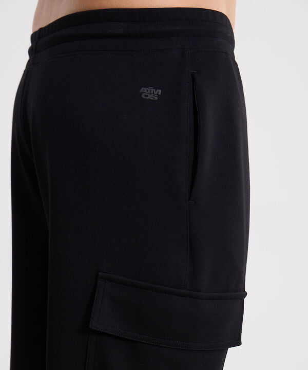Pantalon Para Hombre Negro image number null