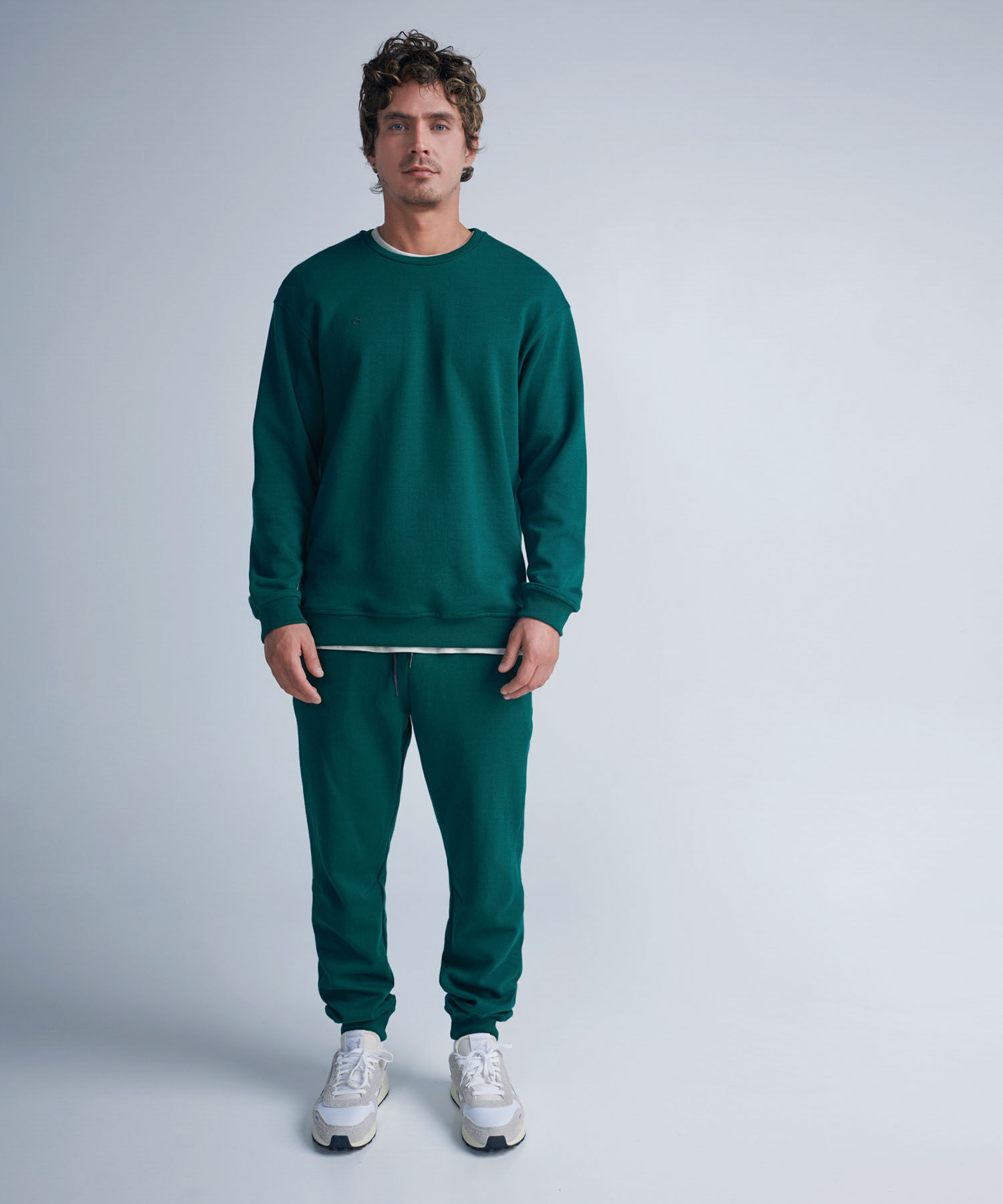 Buzos deportivos para hombre Compra en linea ATMOS