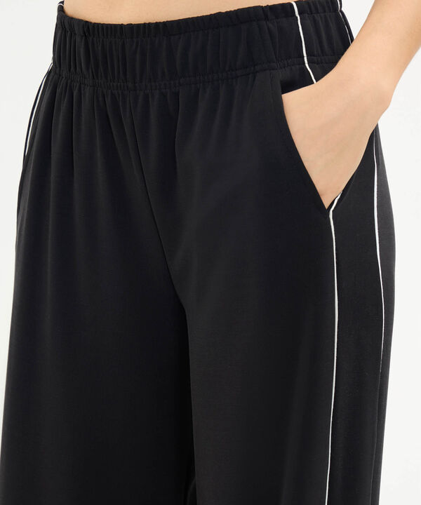 Pantalon Para Mujer Negro image number null