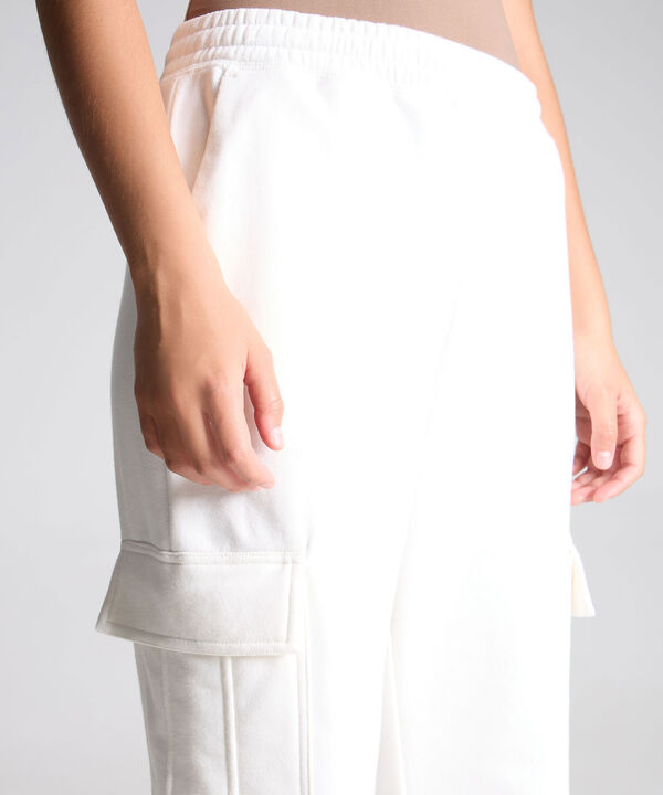 Pantalon Para Mujer Marfil image number null