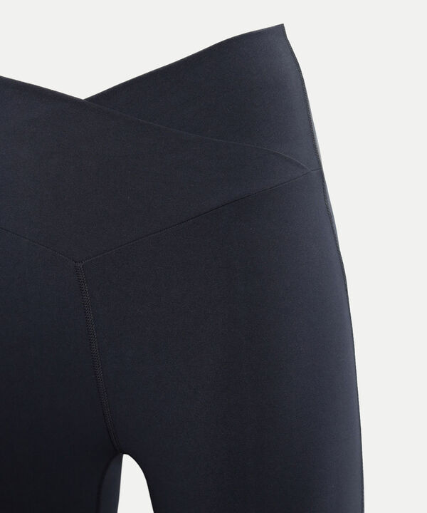 Leggins Aerius Skin Pretina Cruzada image number null