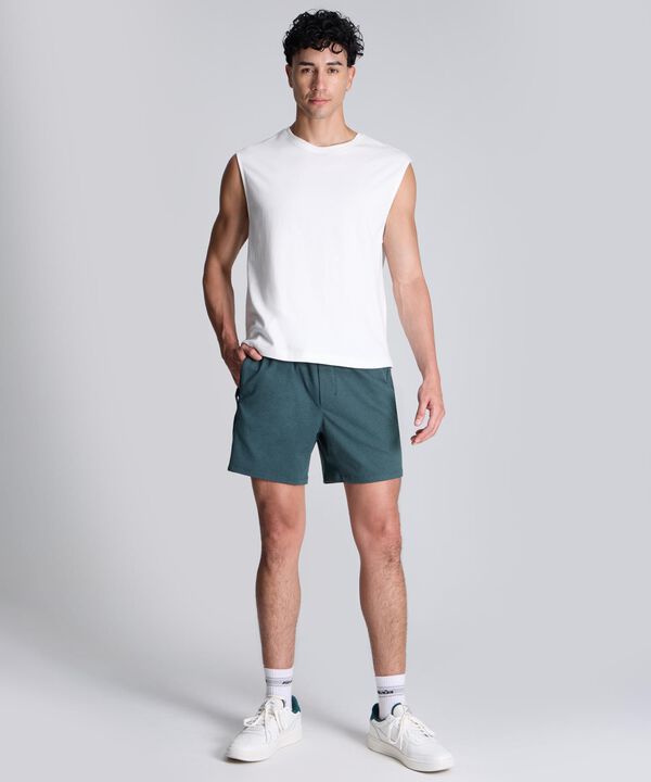Short Para Hombre VerdeOscuro image number null