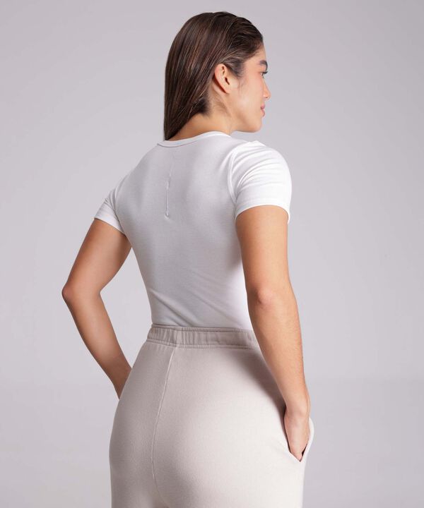 Camiseta Para Mujer Marfil image number null